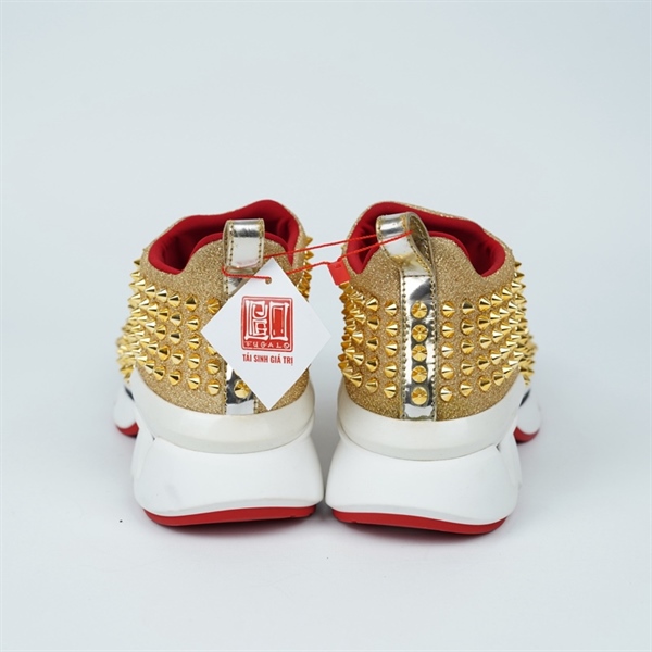 Giày Louboutin vàng đính đinh sz35 (BQ) KG+
