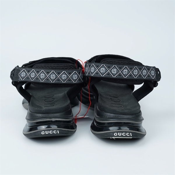 Giày GG đen có quai sz9 (UK) (BQ) KG+