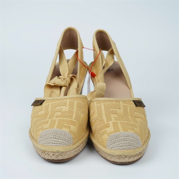 Giày Fendi vàng cao 9p sz37.5 (BQ) KG+