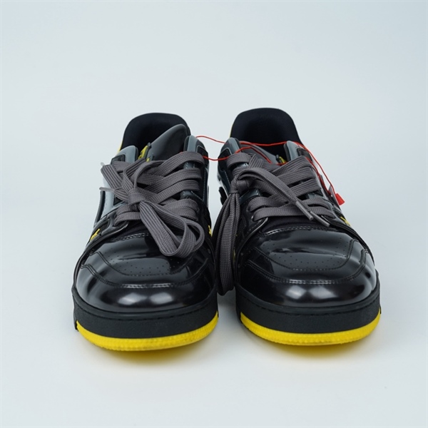 Giày LV đen đế vàng sz6.5 (UK) (BQ) KG+