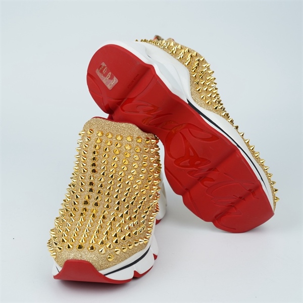 Giày Louboutin vàng đính đinh sz35 (BQ) KG+