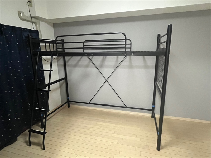 Giường tầng sắt ikea