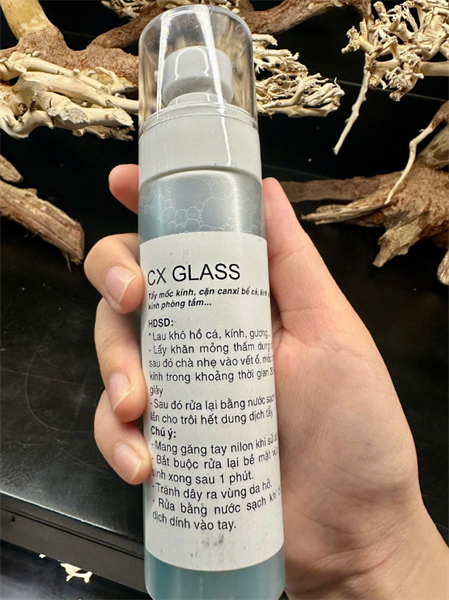 Tẩy Căn Canxi Bể Cá ( Tẩy Mốc Kính )