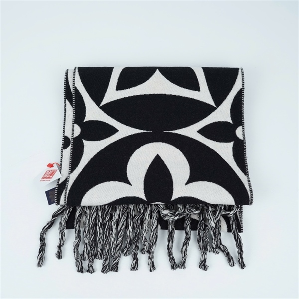 Khăn LV đen hoa trắng sz29.5x201 (PN) KG+