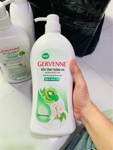 Sữa tắm Gervenne Hương nước hoa 900g