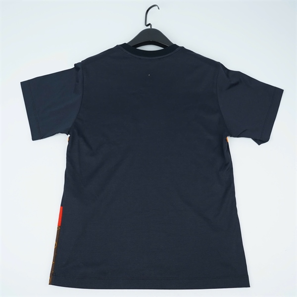 Áo thun LV đen họa tiết (PN) KG+