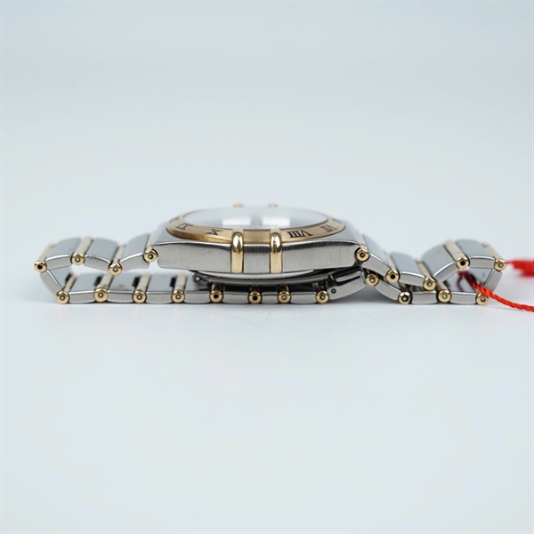 Đồng hồ Omega mặt đen viền vàng (57788372) sz39.7 (HC) KG+