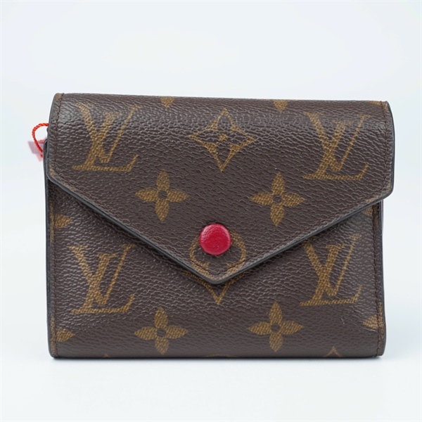 Ví LV hoa nâu gập 3 nút đỏ (SP1147) (L-N) KG+