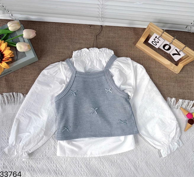 33764- Áo 2ct DT phối yếm nơ xanh