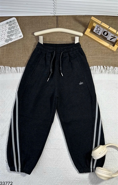 33772- Quần jogger chữ Alo xanh xọc xám