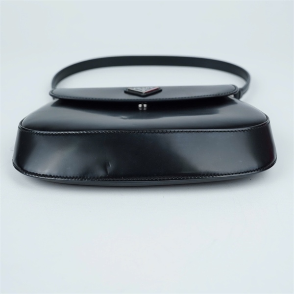 Túi Prada kẹp nách đen sz22 (TL) KG+