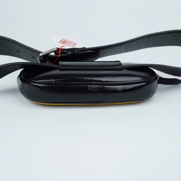 Túi GG Bumbag chữ vàng (529423-562600) sz16 (TL) KG+