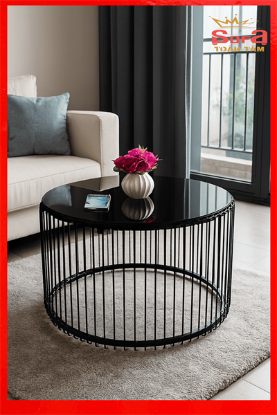 Bàn Trà Tròn Mặt Kính Đen – Khung Sắt Nghệ Thuật