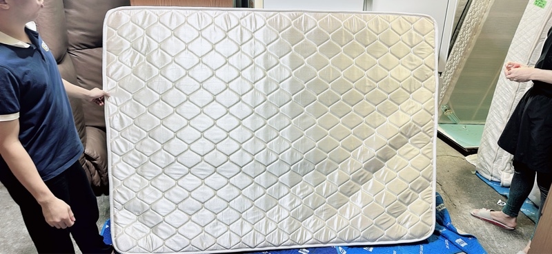 Đệm đôi đôi m4 mềm kẻ chéo vàng