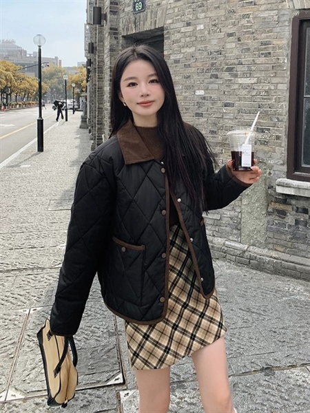 [QC] Áo khoác phao cổ bẻ phối nhung