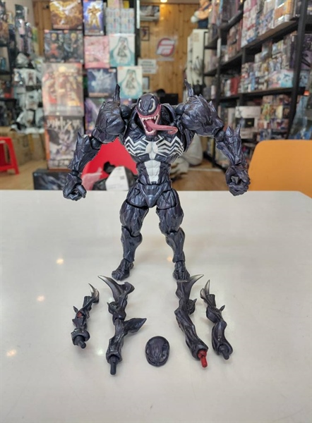 Mua bán (NOBOX) REVOLTECH AMAZING YAMAGUCHI VENOM FAKE 