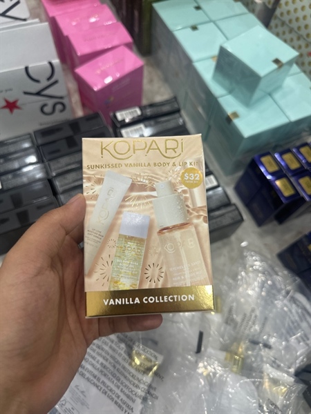 Kopari Sunkissed Vanilla Body & Lip Kit