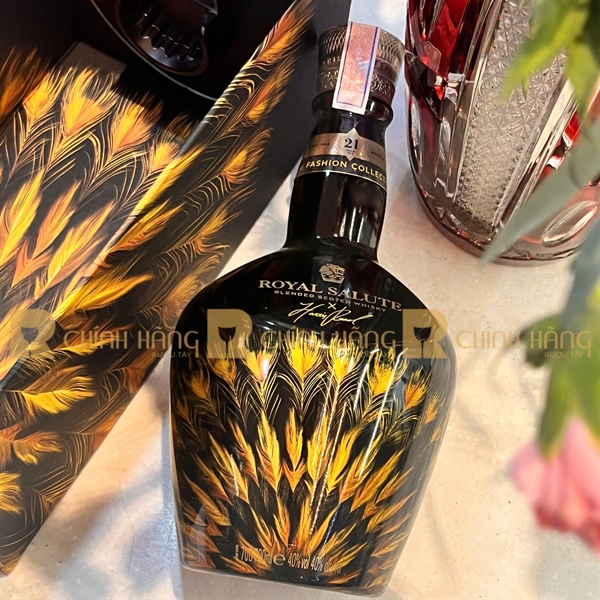 Chivas 21 Năm - Harris Reed Gold (Màu Vàng) 700 ml - hình mô tả 2