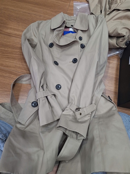 Áo khoác BBR nâu lớp lót đỏ (PN) KG+