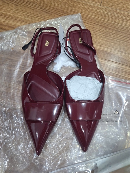 Giày Zara đỏ đậm sz39 (PN) KG+