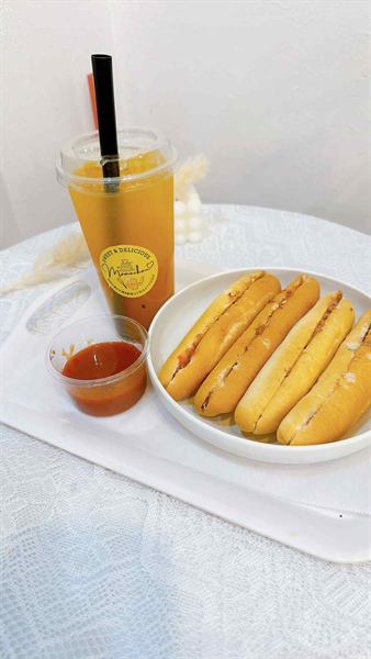 Bánh mì que set 10c