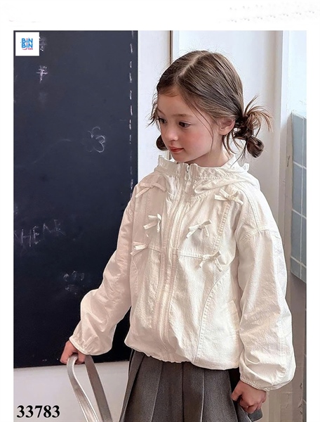 33783-Áo khoác gió nơ kem