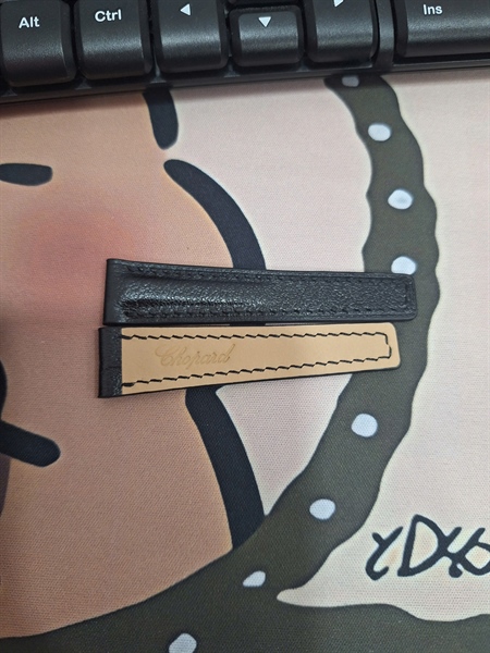 Dây đồng hồ Chopard đen +