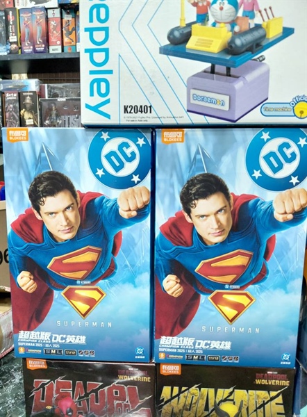 Mua bán BLOKEES SUPERMAN 2025