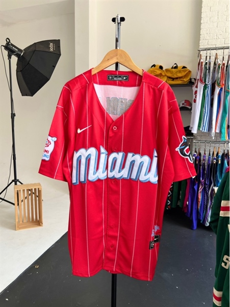 MLB Miami Marlins - Số 2 (Chisholm Jr.) - Đỏ sọc