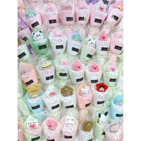 Bó Hoa Gấu Loppy Dễ Thương Làm Quà Tặng 20/10