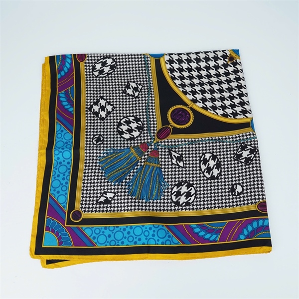 Khăn Dior họa tiết sz86x99 (PN) KG+