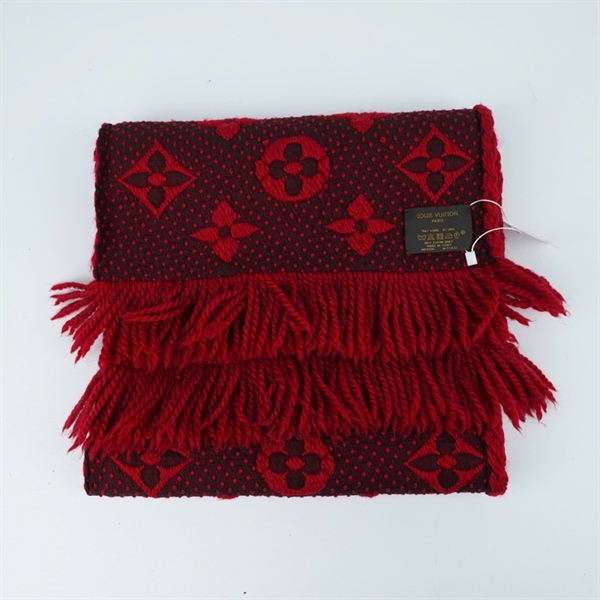 Khăn LV đỏ hoa đen sz29x150 (PN) KG+