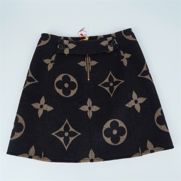 Váy LV hoa đen (MV) KG+