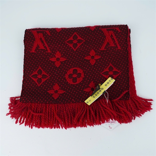 Khăn LV đỏ hoa đen sz30x155 (PN) KG+