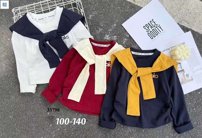 33790-Áo DT đỏ Alo rút eo + khăn choàng