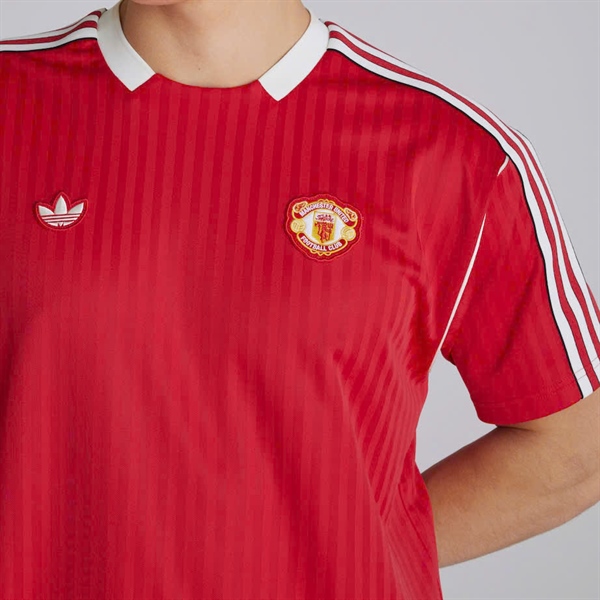 Áo bóng đá Icons manchester united MÀU ĐỎ 25/26 vải Cotton Polyester thời trang blockcore