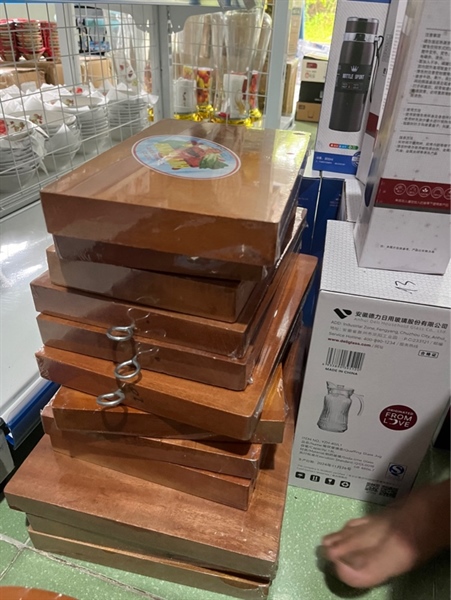 Thớt gỗ vuông số 16 Huy Thanh