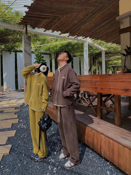 COMBO 2 BỘ MẶC NHÀ DSTUDIO THU ĐÔNG CAO CẤP LEN LÔNG CỪU ẤM ÁP (SALE 10%)