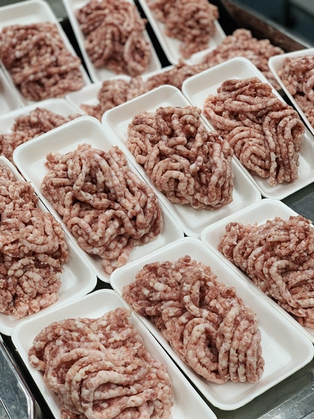 Thịt Xay Lợn Thảo Dược