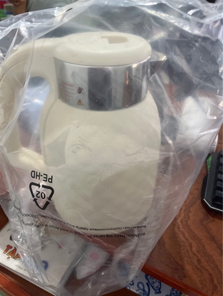 Bình siêu tốc Nanoco NKT1889 be