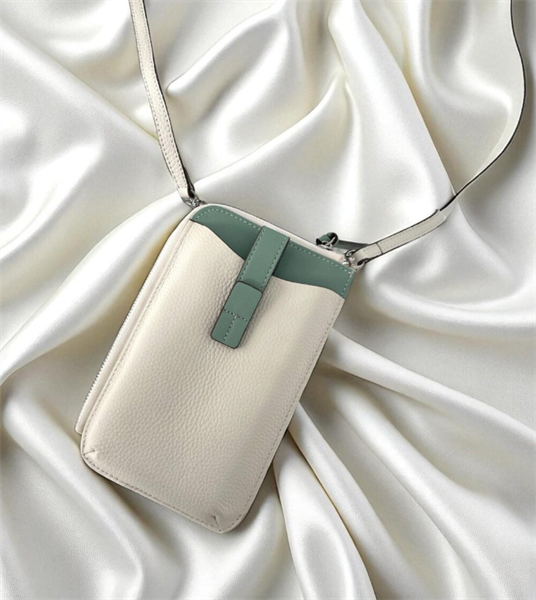 Túi Đeo ĐT KN6981