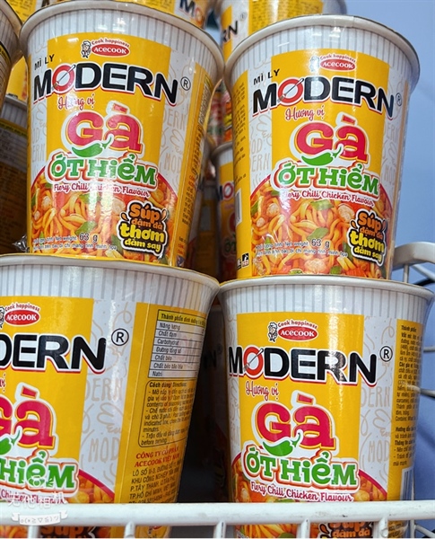 Mì ly Modern Vị Gà Ớt Hiểm