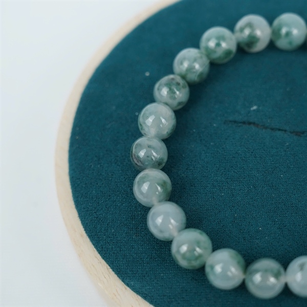 Vòng băng hoa bay My 23 hạt ly8.75-8.25 (396299) KG+