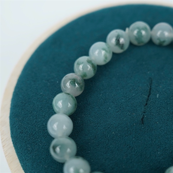 Vòng băng hoa bay My 22 hạt ly8.62-8.25 (455682) KG+