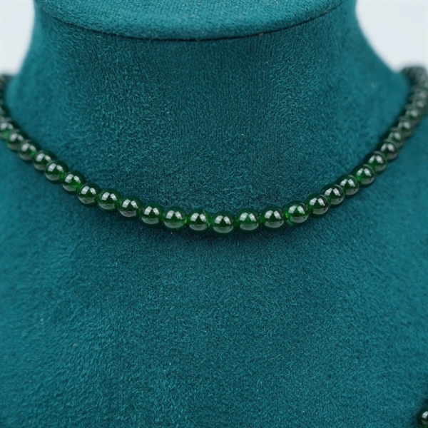 Chuỗi băng ngọc phỉ thúy My 167 hạt ly4.25-3.82 (767652) KG+