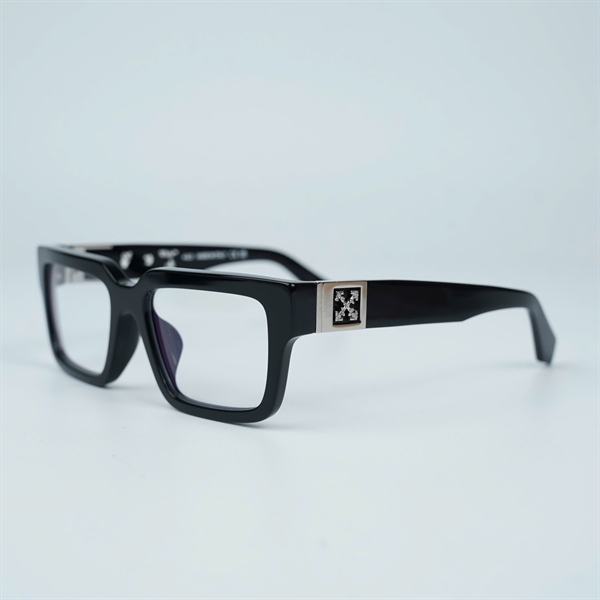 Kính Off White đen OERJ020 1000 (54-18-145) KG+