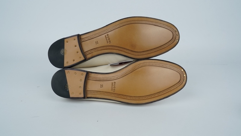 Giày GG nude hình trái dâu sz35 (TT) KG+