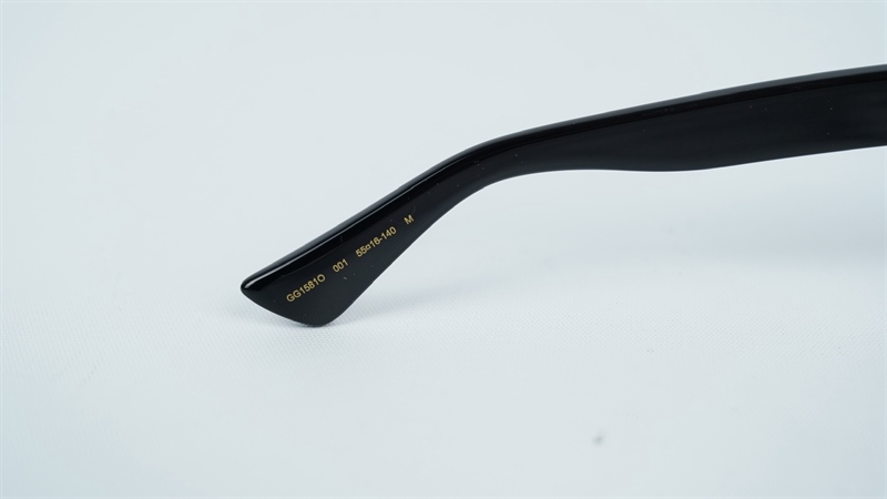 Kính GG đen GG1581O 001 (55-16-140) (PN) KG+