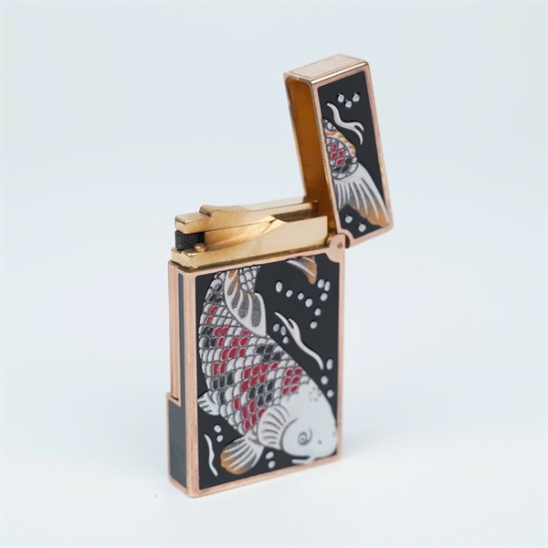 Bật lửa S.T Dupont đen hình cá chép (8GAU23) KG+