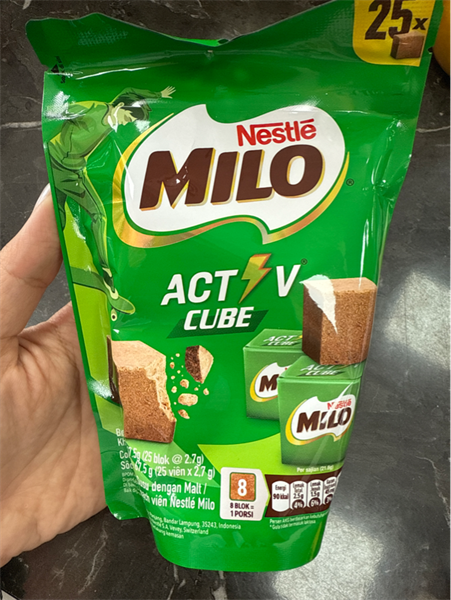 Kẹo Milo cube